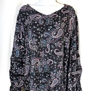 2/$20 Lane Bryant 18/20 Pattern Ls Top